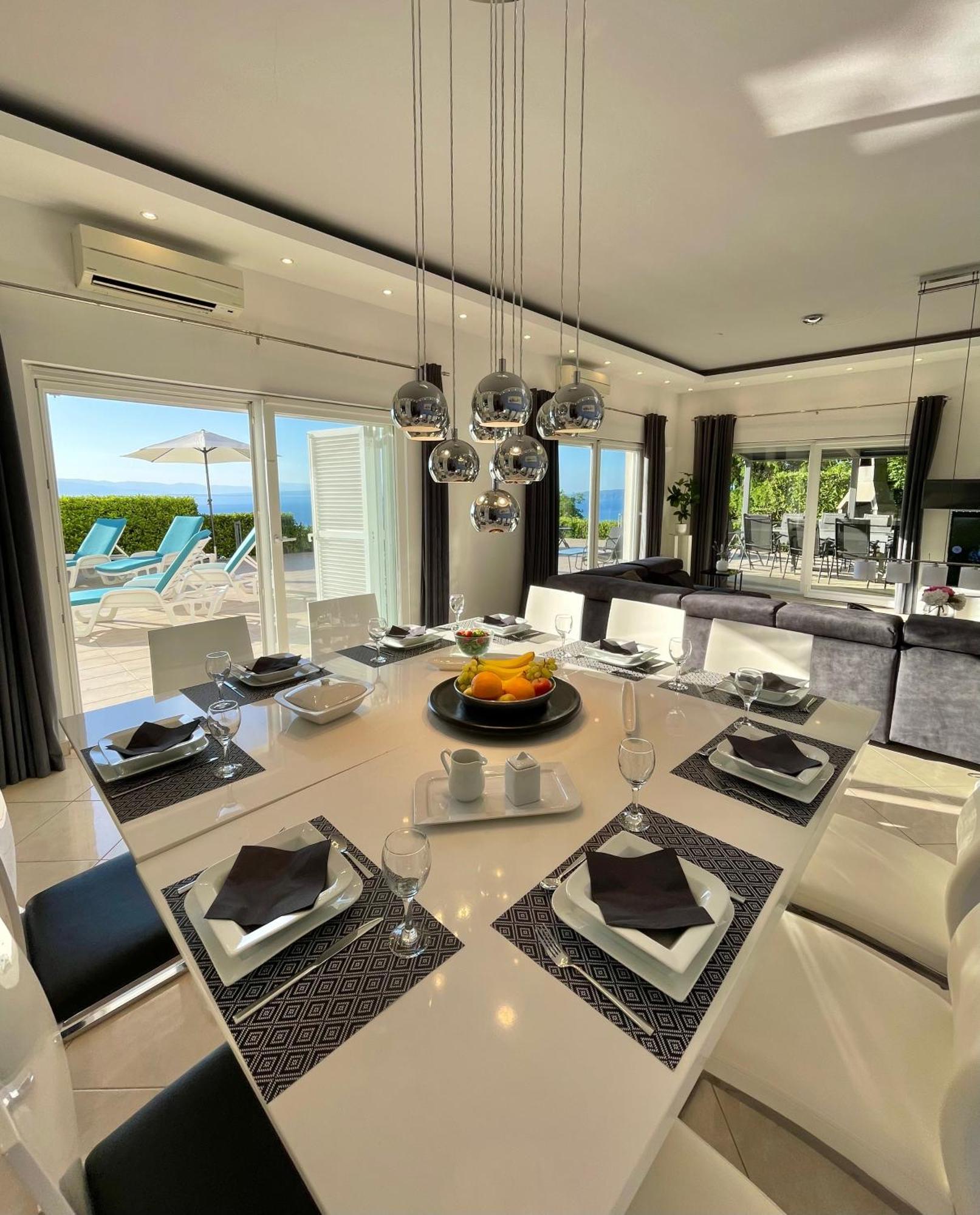 Luxury Villa Eternity - Marvelous Sea View - Box Spring Beds - Opatija-Poljane Exterior photo